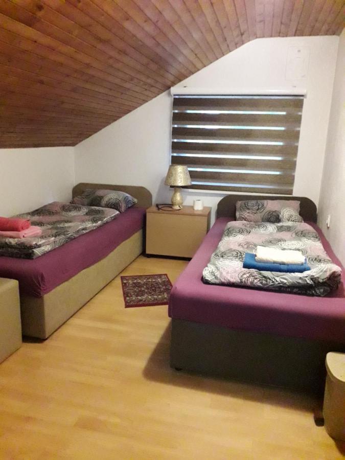 Hostel Topic Banja Luka Bagian luar foto