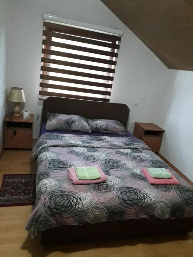 Hostel Topic Banja Luka Bagian luar foto