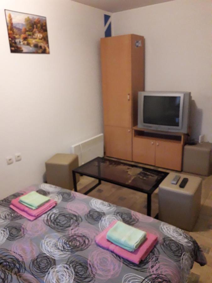 Hostel Topic Banja Luka Bagian luar foto