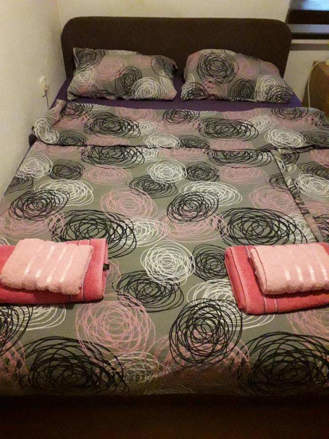 Hostel Topic Banja Luka Bagian luar foto