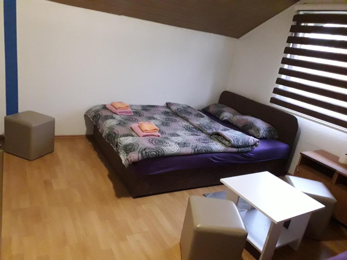 Hostel Topic Banja Luka Bagian luar foto