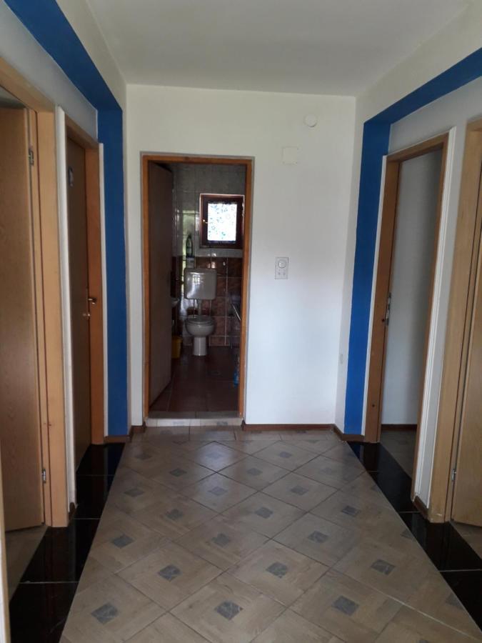 Hostel Topic Banja Luka Bagian luar foto