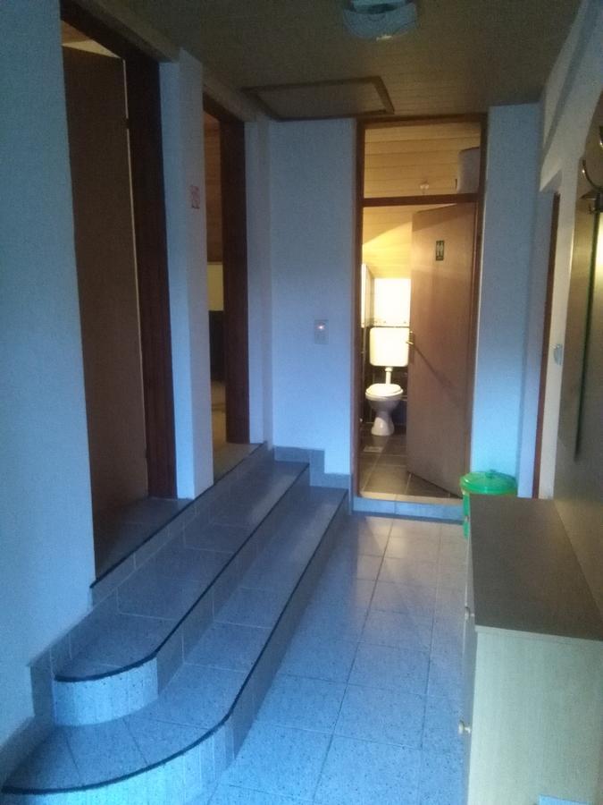 Hostel Topic Banja Luka Bagian luar foto